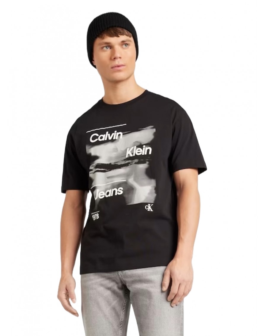Calvin Klein Camiseta hombre Diffused Logo Tee