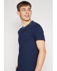 Lacoste Camiseta ESSENTIAL TH8174-00