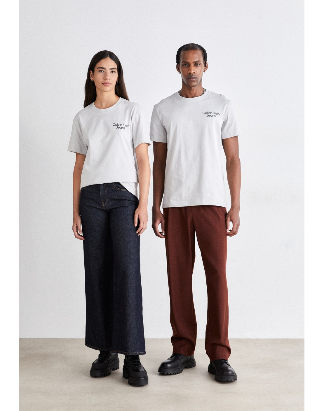 Calvin Klein Camiseta Eclipse Graphic TEE