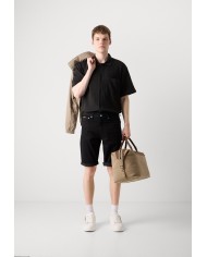 Calvin Klein Pantalón Vaquero Corto Slim Short