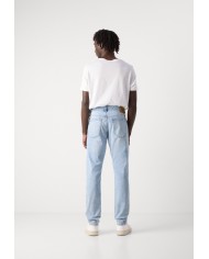 Calvin Klein Pantalón Vaquero Slim Taper