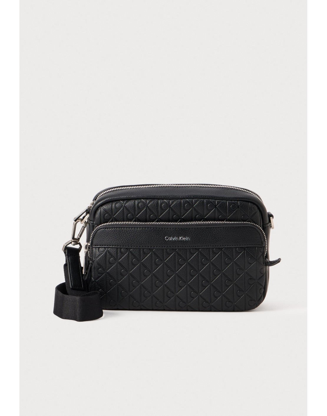 Calvin Klein Bolso Embossed Emblem