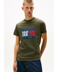 Tommy Jeans Camiseta TJM Slim RWB Flag TEE