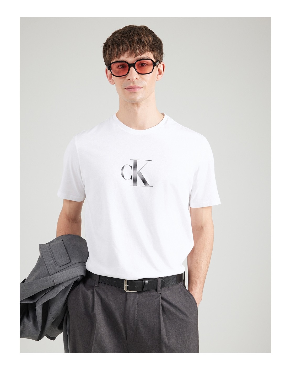 Calvin Klein Camiseta SS 30S Distress Monogram Graphic