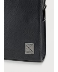 Calvin Klein Bolso Emblem HW Pouch W/Handle