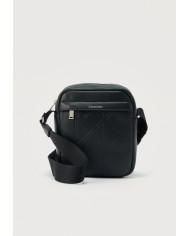 Calvin Klein Bandolera Emblem AOP Emboss Reporter