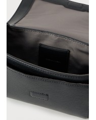 Calvin Klein Bolso Emblem HW Small Flap Messenger