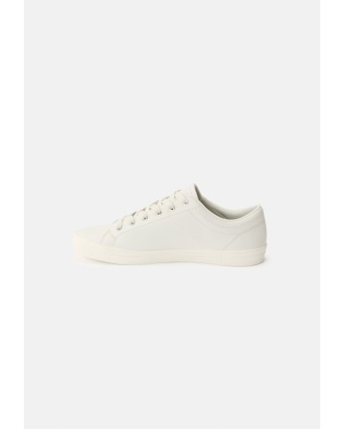 Fred Perry Zapatillas Baseline Leather Snow White
