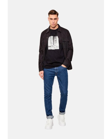 Hugo Boss Camiseta Deyss con ilustración estampada