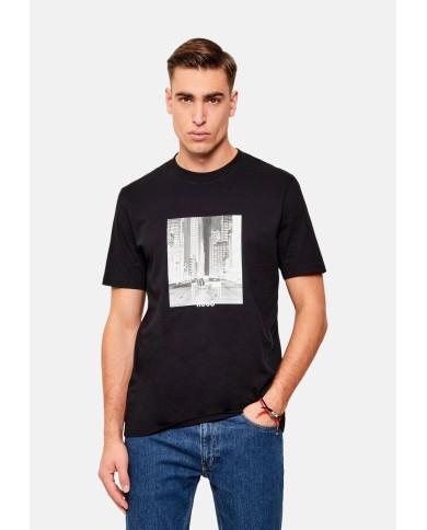 Hugo Boss Camiseta Deyss con ilustración estampada