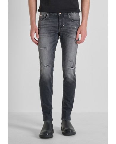 Antony Morato Pantalón Vaquero Tapered Fit "OZZY" en tejido elástico