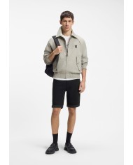 Hugo Boss Bermuda Vaquera tapered fit en denim elástico negro