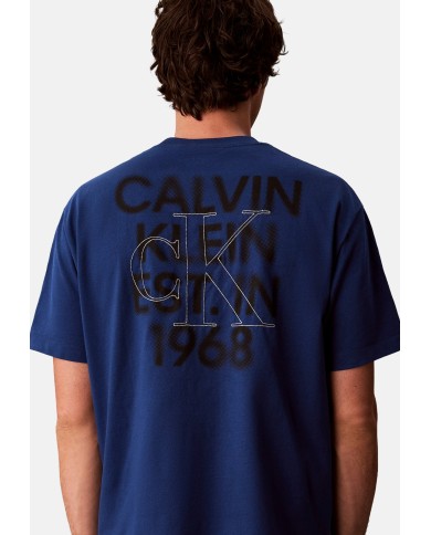 Calvin Klein Camiseta SS OVSZD 16S Overlay Back Graphic