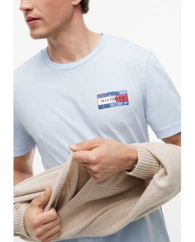 Tommy Hilfiger Camiseta Brand Love Back Flag